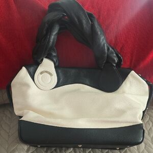 Elegant Black and White Women's Shoulder Bag